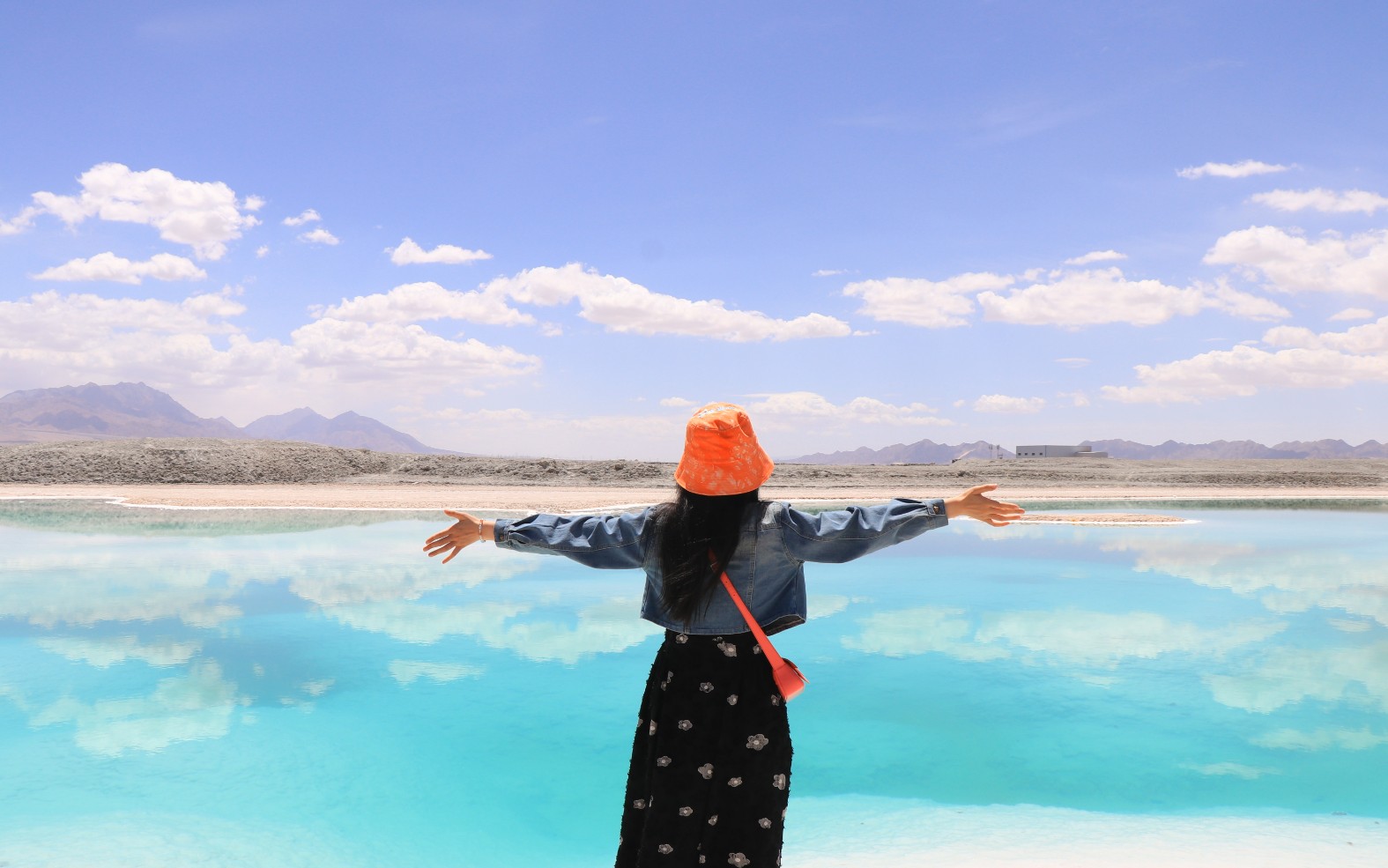 敦煌逐西租車公司：在敦煌租車女性駕車的幾點注意事項