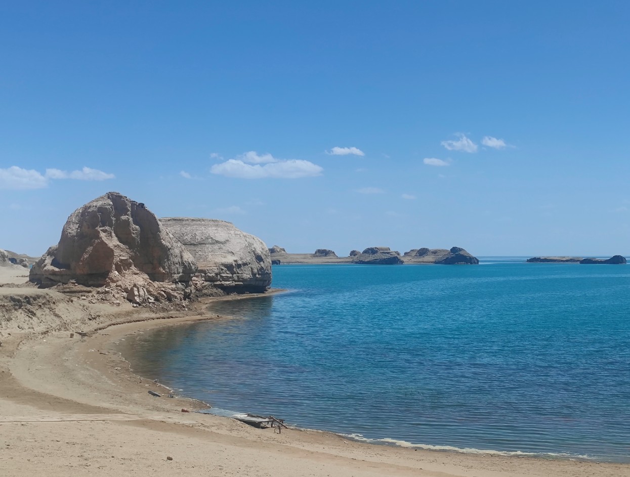 敦煌逐西租車公司：選擇長途租車自駕需要注意三大方面