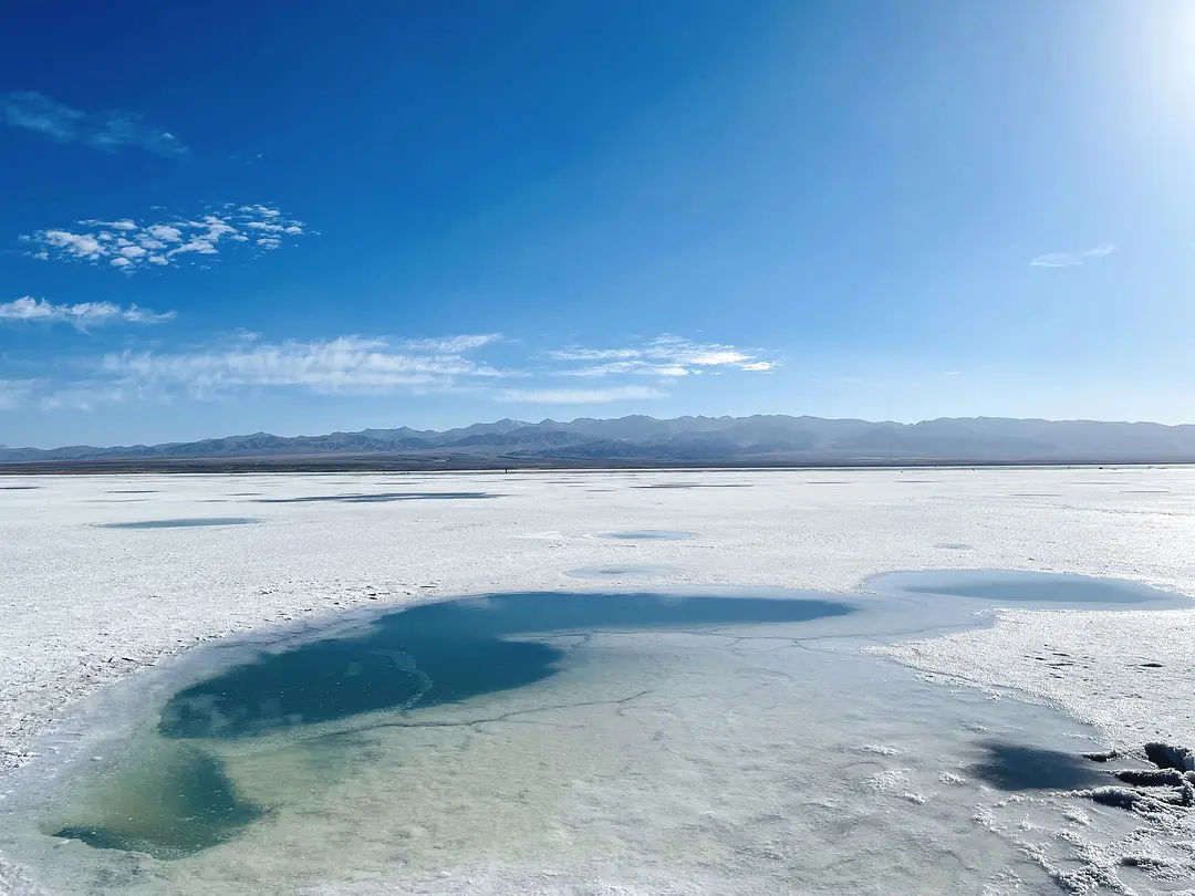 敦煌小團(tuán)包車旅游：帶你重走絲路感受千年古文化，西寧敦煌6日包車游路線