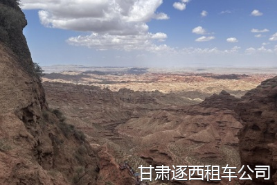 蘭州機場到市區(qū)包車方便嗎？需要提前預(yù)約嗎？  